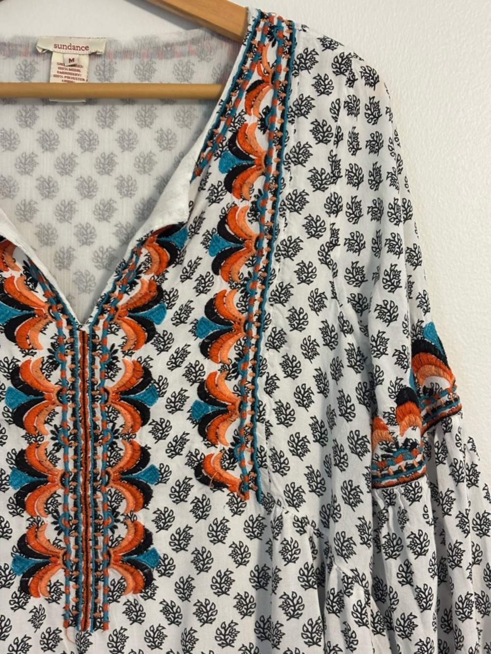 Sundance Embroidered Boho Blouse Medium Flowy Lined Top - Picture 4 of 16